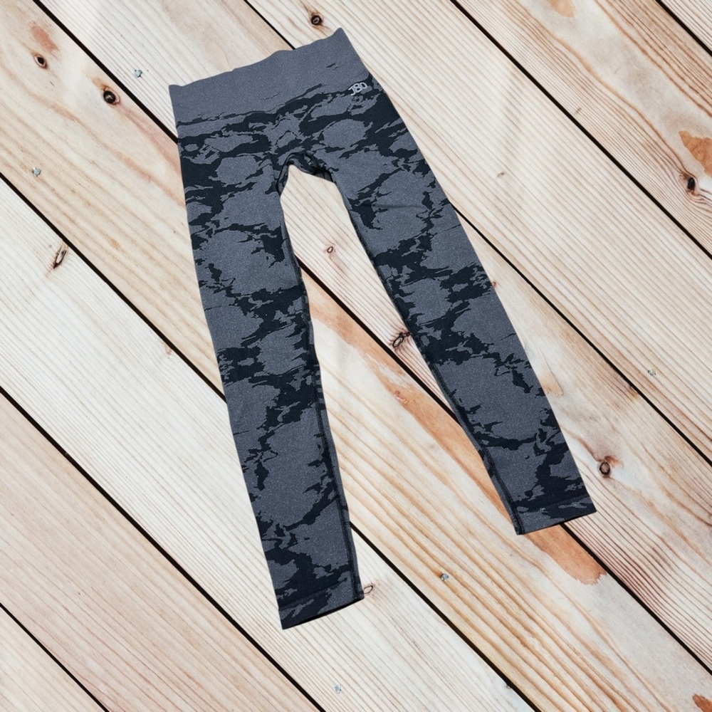 J80 Fit M camo seamless leggings